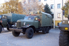 ZIL-157K tehergépkocsi zárt platóval Budapest 2005